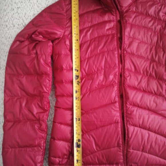 "BLINK" by Danier Leather red puffer jacket, 2XS - Picture 6 of 8